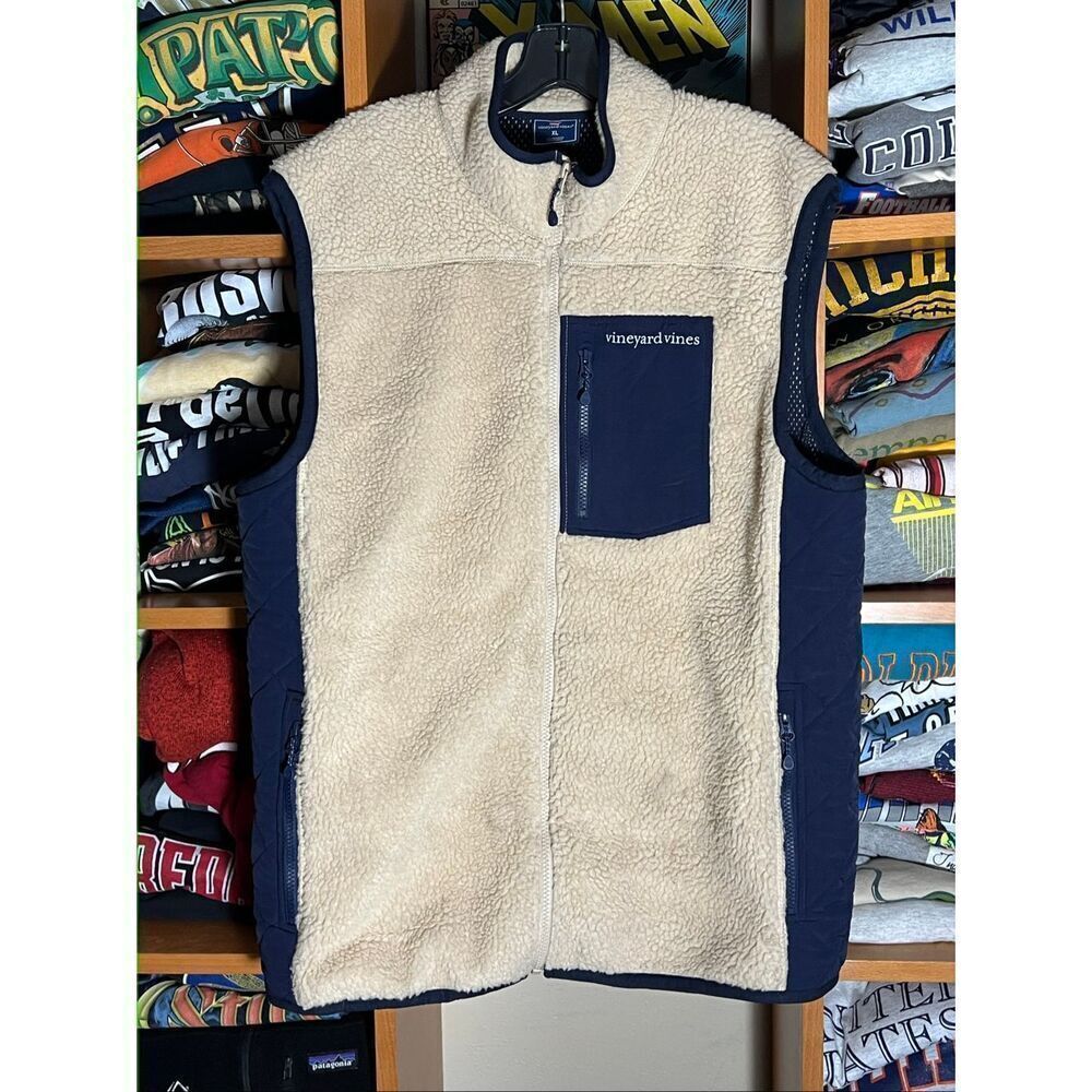 Vineyard Vines Sherpa Quilted Full Zip Vest